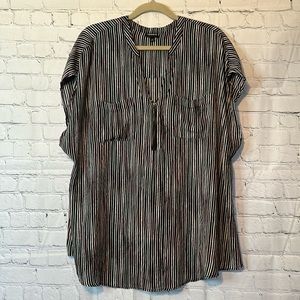 Torrid plus size 18/20 multi colored pinstripe sleeves v neck top